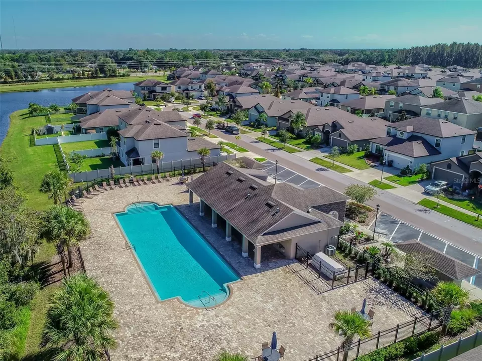 View/Area - 11837 Thicket Wood Dr, Riverview, FL 33579 photo 30 of 31
