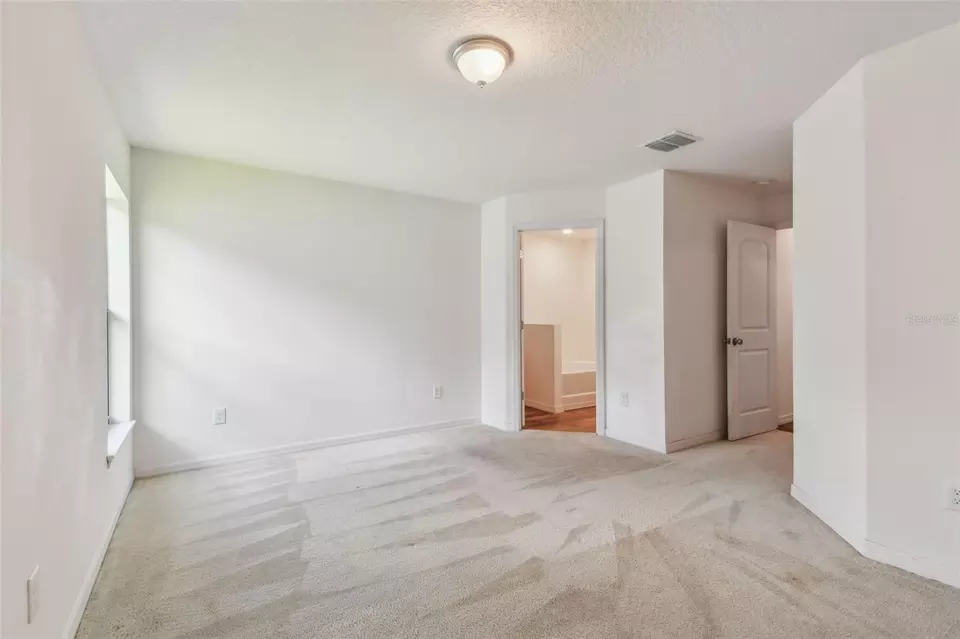 Bedroom - 11837 Thicket Wood Dr, Riverview, FL 33579 photo 3 of 17