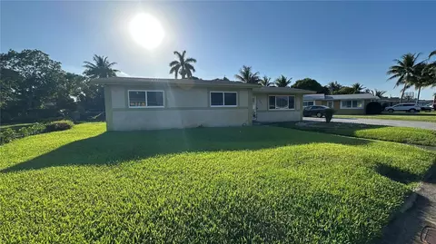 1701 NW 10th Ave, Fort Lauderdale, FL 33311