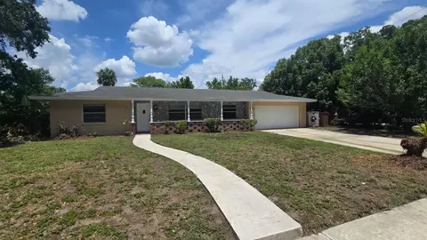 3115 Lake Arnold Pl, Orlando, FL 32806