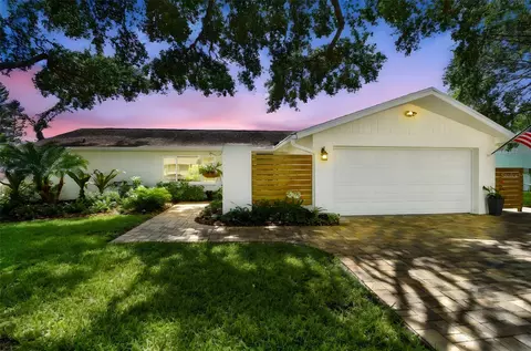 1286 Stony Brook Ln, Dunedin, FL 34698
