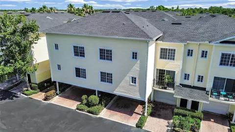 9731 Meadow Field Cir, Tampa, FL 33626