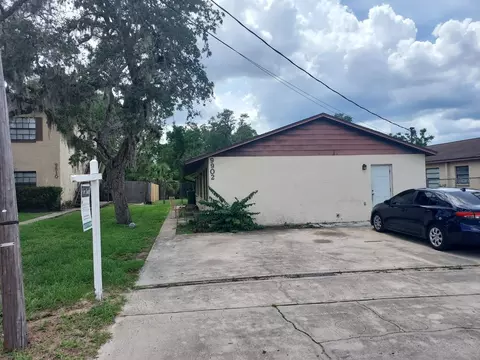 9902 N Myrtle St, Tampa, FL 33617