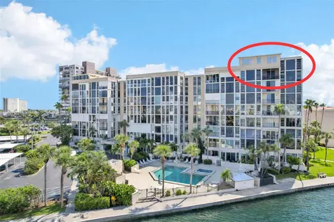 7400 Sun Island Dr S #802, South Pasadena, FL 33707