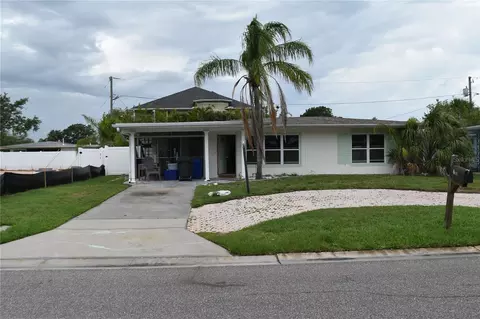 2470 Del Rio Way, Dunedin, FL 34698