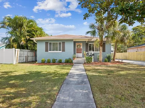1225 26th St N, Saint Petersburg, FL 33713