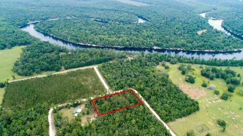 110 SE Deer Trail Rd, Branford, FL 32008