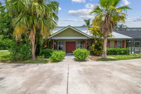 18914 Geraci Rd, Lutz, FL 33548