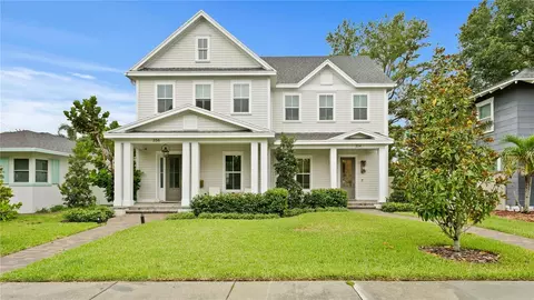 334 11th Ave NE, Saint Petersburg, FL 33701