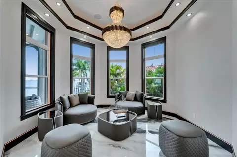 Living - 6526 Surfside Blvd, Apollo Beach, FL 33572 photo 7 of 9