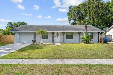 9053 Hickory Cir, Tampa, FL 33615
