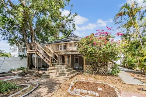 3320 Jackson St N, Saint Petersburg, FL 33704