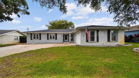 1675 Eden Ct, Clearwater, FL 33756