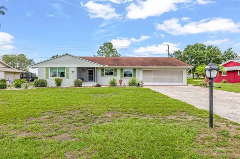 1609 Pebble Beach Blvd N, Sun City Center, FL 33573