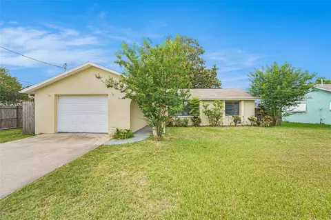 8524 Winter Haven Dr, Hudson, FL 34667