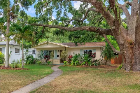 4028 Queen St N, Saint Petersburg, FL 33714