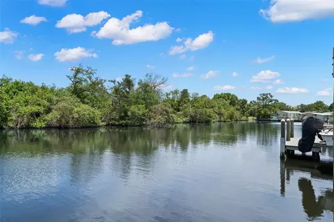 6833 Mount Orange Dr NE #392, Saint Petersburg, FL 33702