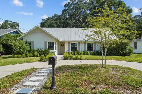 3315 W Hawthorne Rd, Tampa, FL 33611