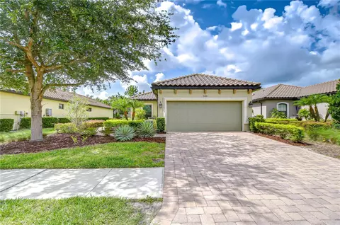 8433 Alberata Vista Dr, Tampa, FL 33647