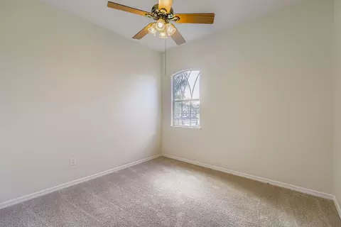 Bedroom - 528 Herring Gull Ct, Ocoee, FL 34761 photo 3 of 4