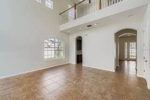 Living - 528 Herring Gull Ct, Ocoee, FL 34761 photo 1 of 8