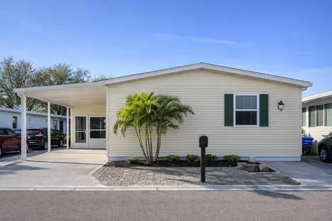250 S Port Royal Ln, Apollo Beach, FL 33572