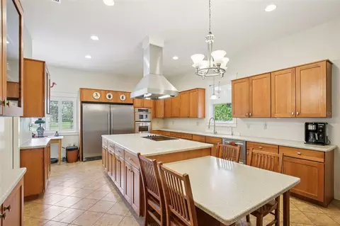 Kitchen - 1803 143rd Ct E, Bradenton, FL 34212 photo 3 of 5