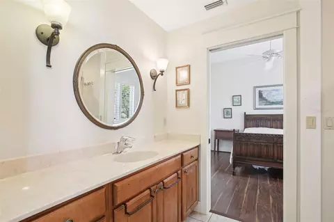 Bath - 1803 143rd Ct E, Bradenton, FL 34212 photo 1 of 5