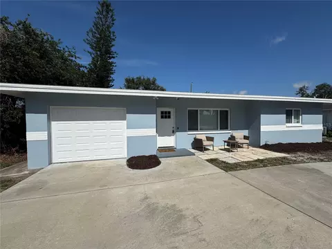 814 19th St SW, Largo, FL 33770