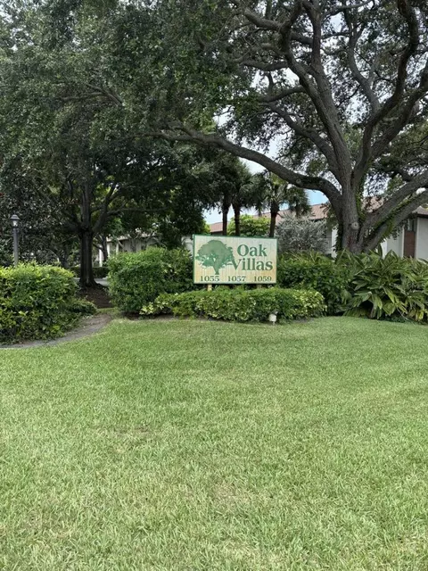 1055 6th Ave #A11, Vero Beach, FL 32960