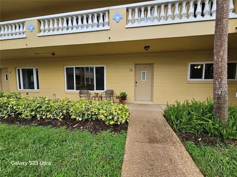 2221 Norwegian Dr #15, Clearwater, FL 33763