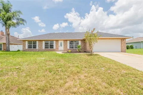 1856 Laredo Dr, Deltona, FL 32738