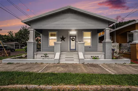 1902 N Tampania Ave, Tampa, FL 33607