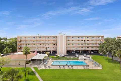 9461 Harbor Greens Way #502, Seminole, FL 33776