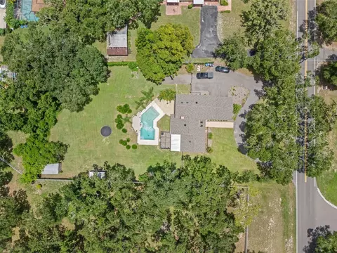 2306 S Valrico Rd, Valrico, FL 33596