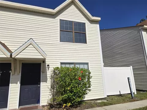 2302 Maki Rd #2, Plant City, FL 33563