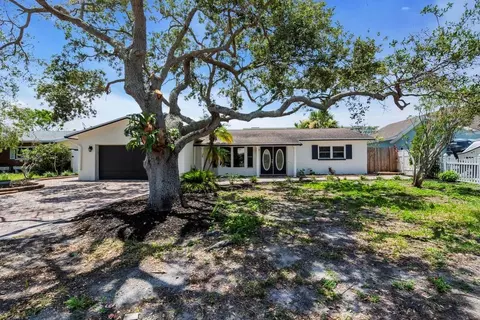 11490 48th Ave N, Saint Petersburg, FL 33708