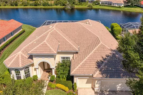 17921 Arbor Haven Dr, Tampa, FL 33647