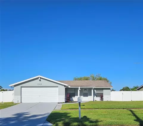 6008 Firefly Ln, Apollo Beach, FL 33572
