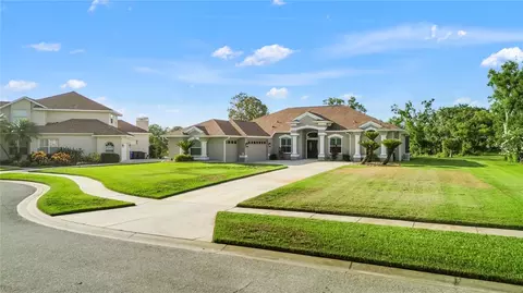 1313 Oxbridge Dr, Lutz, FL 33549