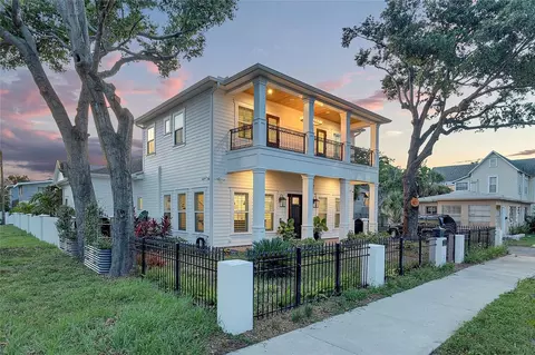 608 Grove St N, Saint Petersburg, FL 33701