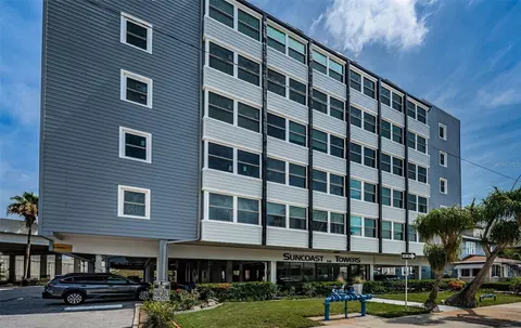 841 4th Ave N #21, Saint Petersburg, FL 33701