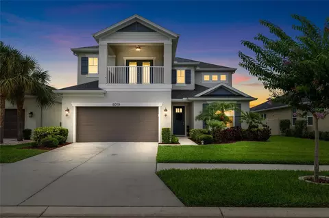 8019 Marbella Creek Ave, Tampa, FL 33625