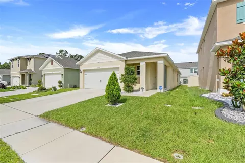 1335 Berry Ln, Davenport, FL 33837