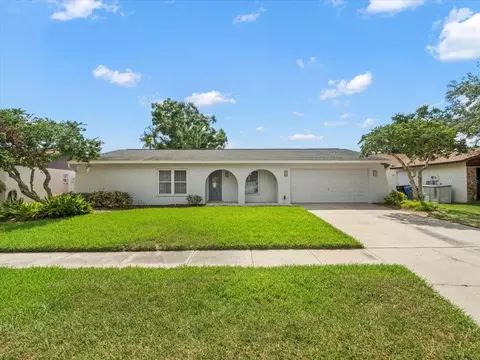 4016 Windtree Dr, Tampa, FL 33624