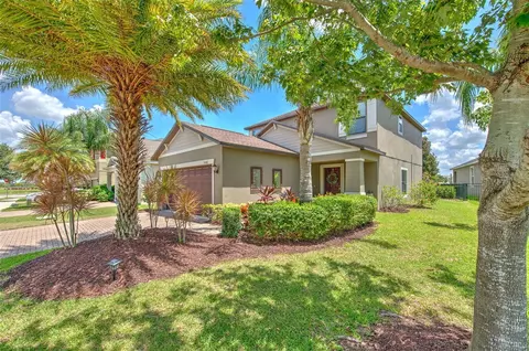 10081 Sage Creek Dr, Sun City Center, FL 33573