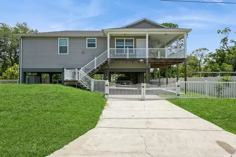 9107 Brunswick Ln, Tampa, FL 33615