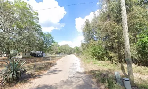 157 Th St, Umatilla, FL 32784