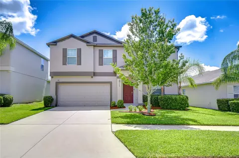 208 English Heritage Pl, Dover, FL 33527