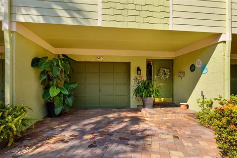 505 Sandy Hook Rd #505, Treasure Island, FL 33706